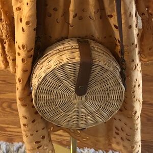 Straw Crossbody